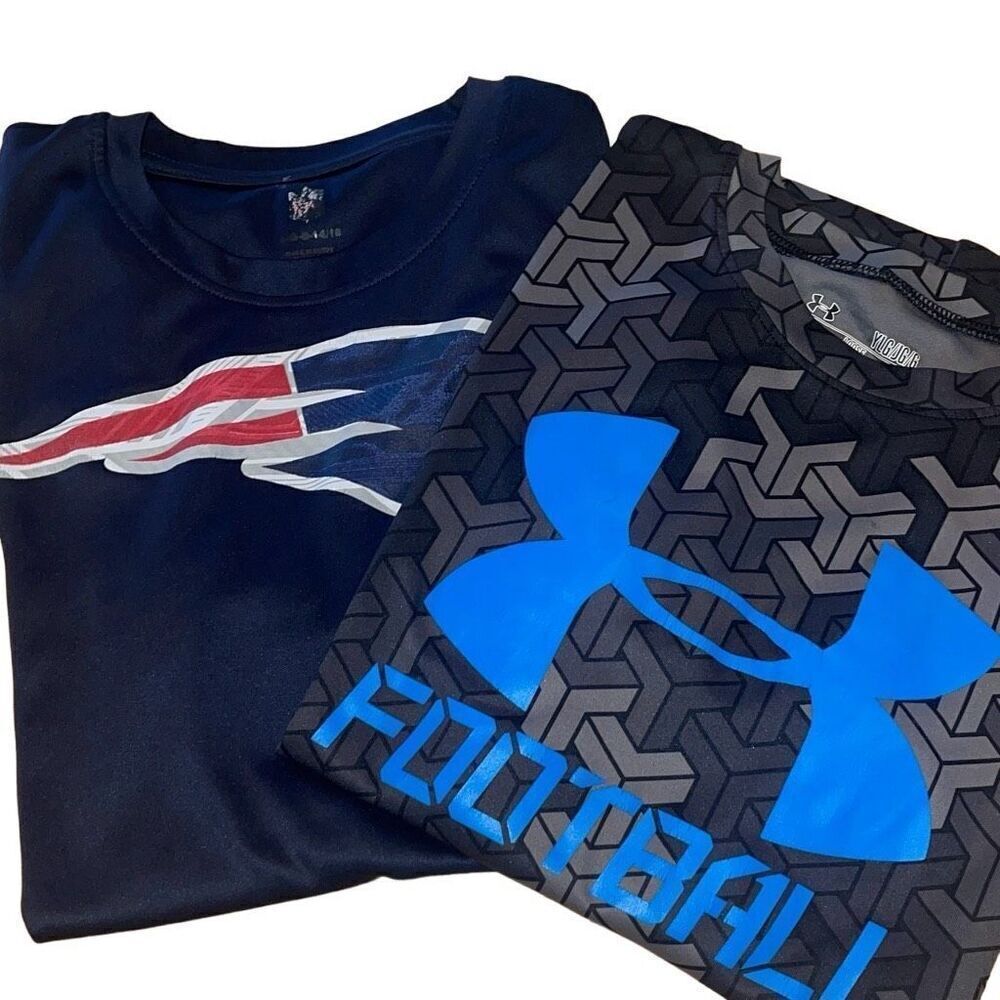 Boys NFL England Patriots & Under Armour Heat Gear Football Tees 14/YLG 2 Shirts